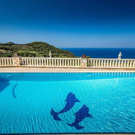 Me Away - Argo's Summer Poolside Retreats Dom wakacyjny Keri